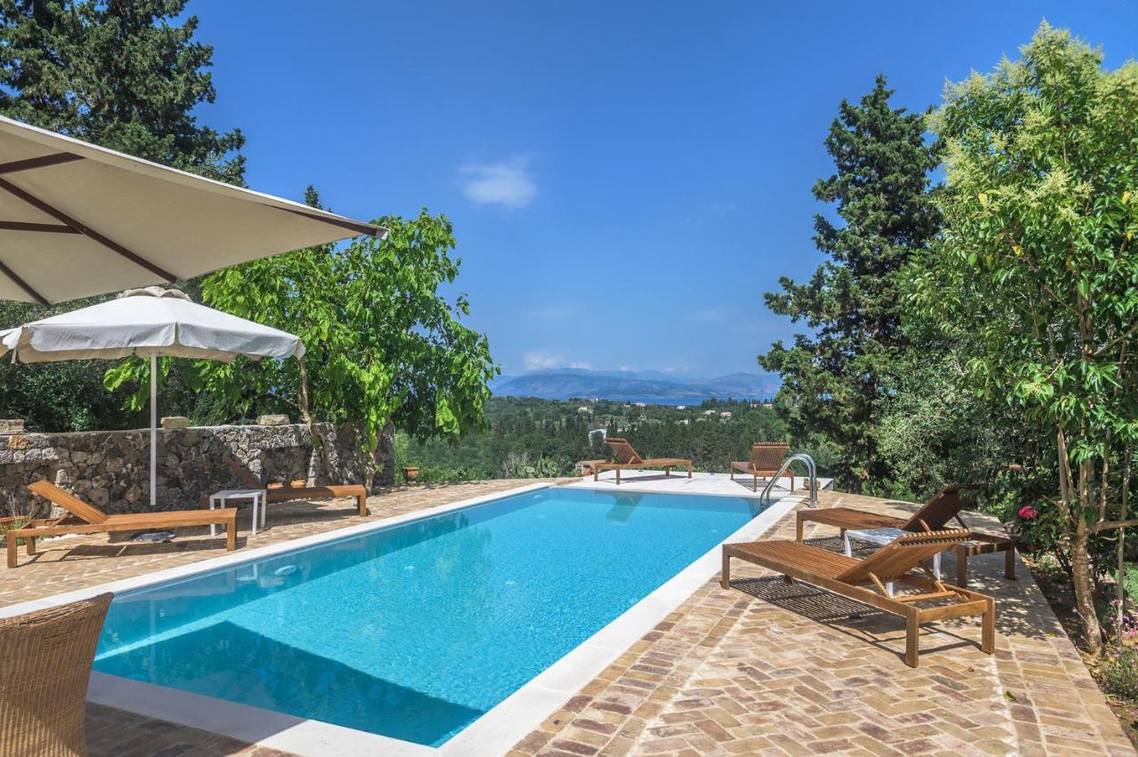 Villa Fioraki Pouládes Eksteriør bilde